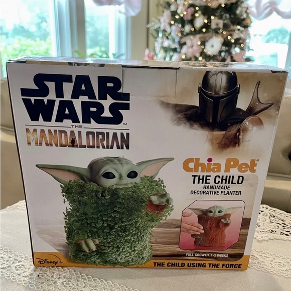 Disney Star Wars Mandalorian Chia Pet Planter New - Picture 5 of 6